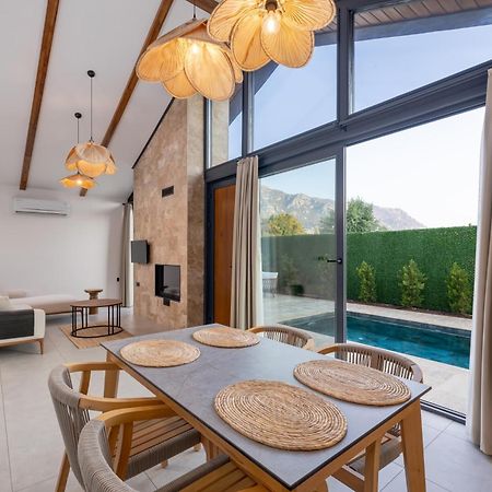Rota Kilidonia Karaoez Suites&Villas Esterno foto
