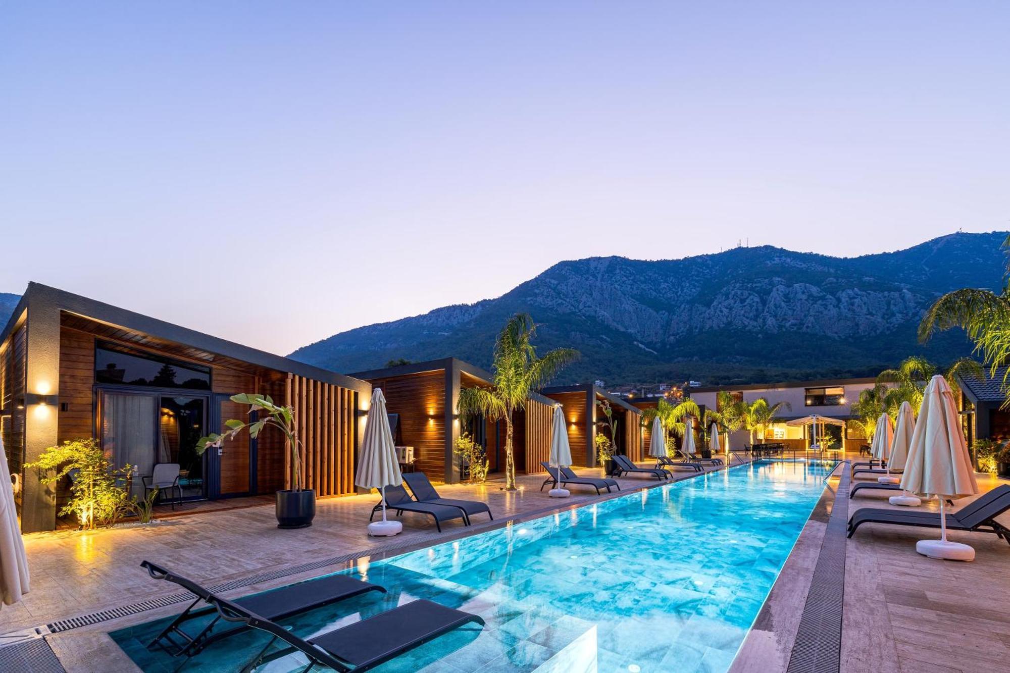 Rota Kilidonia Karaoez Suites&Villas Esterno foto