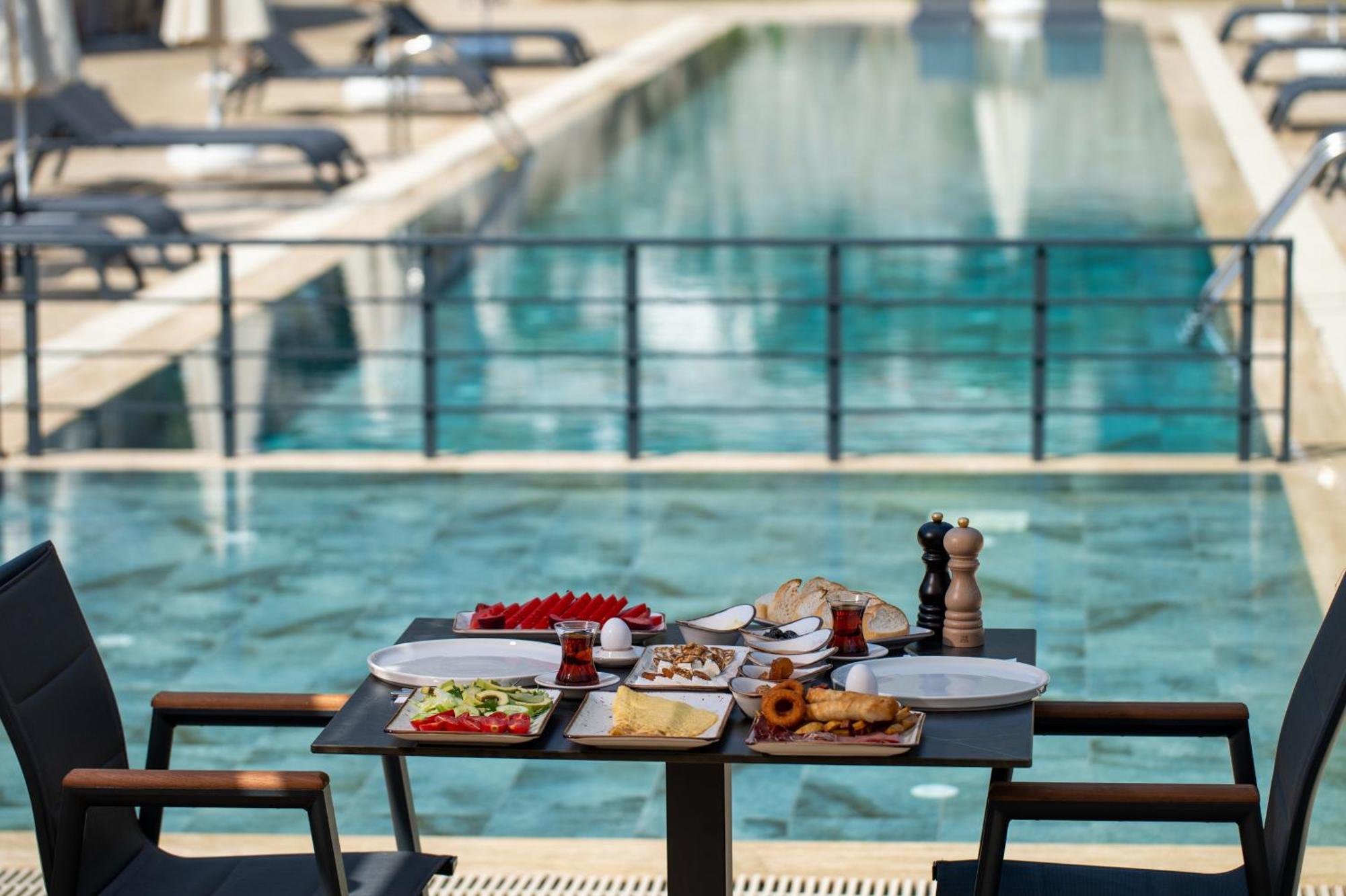 Rota Kilidonia Karaoez Suites&Villas Esterno foto