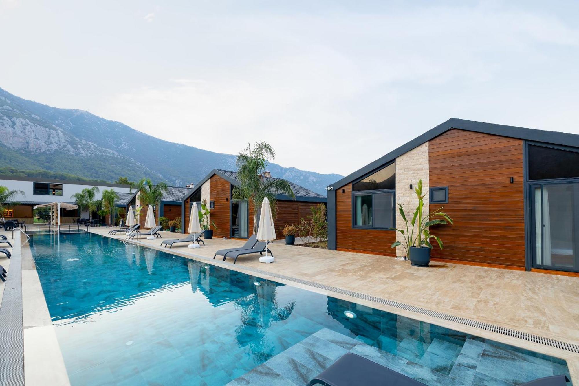 Rota Kilidonia Karaoez Suites&Villas Esterno foto
