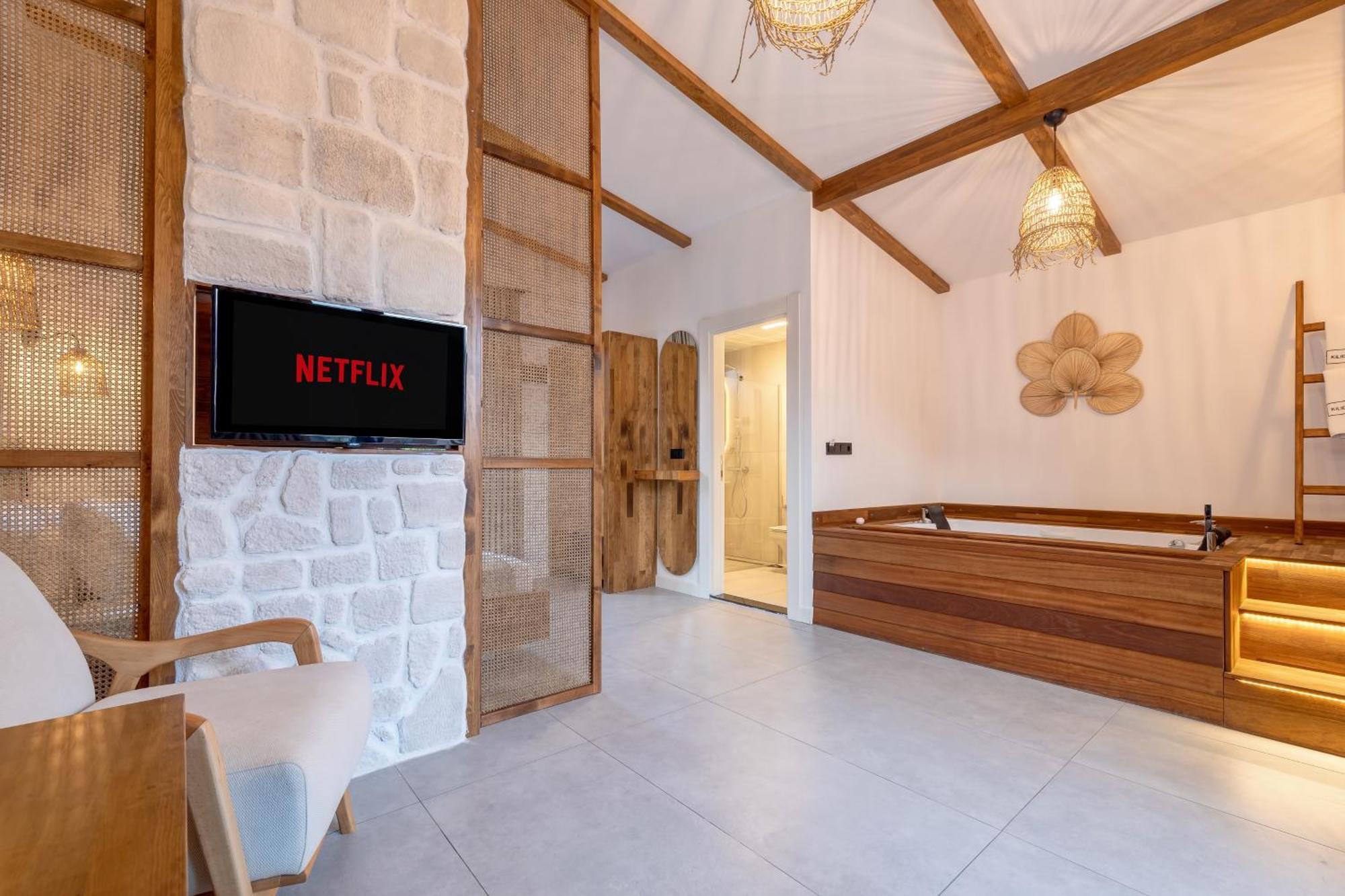 Rota Kilidonia Karaoez Suites&Villas Camera foto