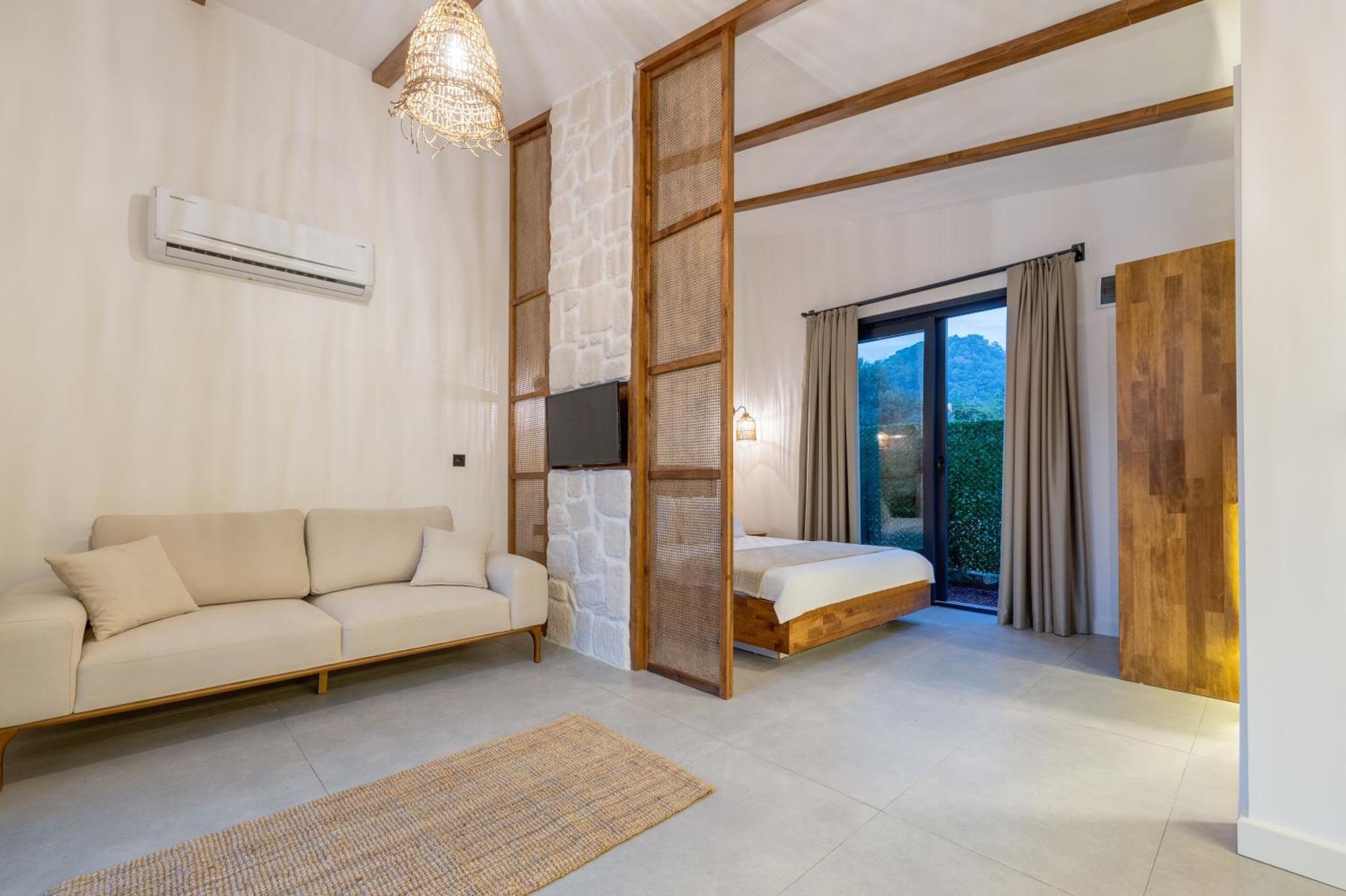 Rota Kilidonia Karaoez Suites&Villas Camera foto